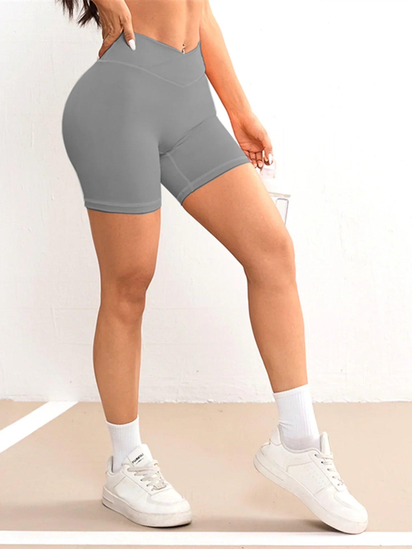 Women V Cross Waist Yoga Shorts 3.5 Workout Shorts Running Fitness Sports Shorts